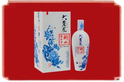 吐鲁番烟酒回收大青花老白干.jpg